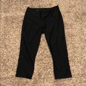 Nike Training Mesh Inset Black Capri Leggings